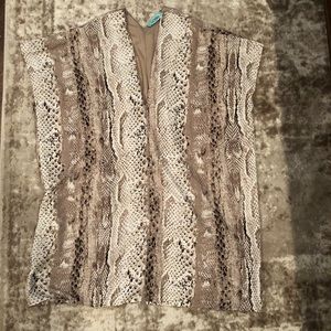 💜KARLIE Snake Print Tunic💜
